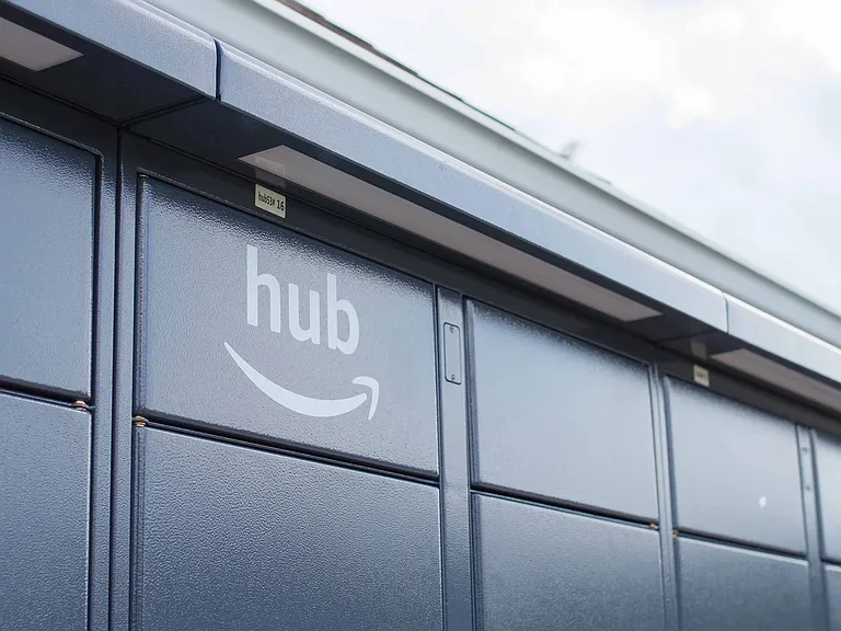 Receive your packages securely and conveniently with our 24/7 Amazon Hub Locker. It's the perfect way to simplify your life and enjoy the peace of mind knowing your packages are safe and sound.