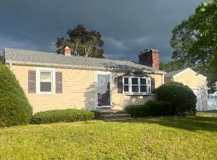 91 Beverly Dr, Westfield, MA 01085