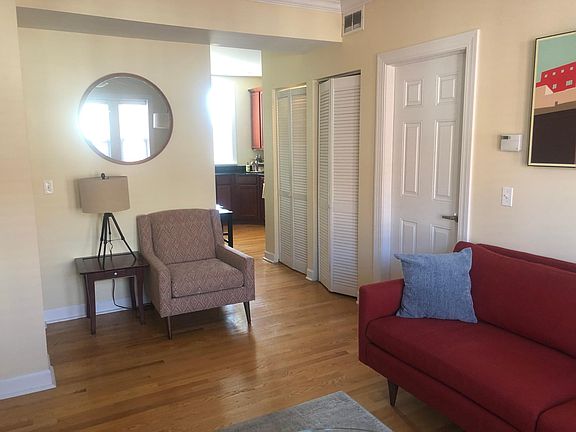 5th image of 3244 N Clifton Ave APT 3W