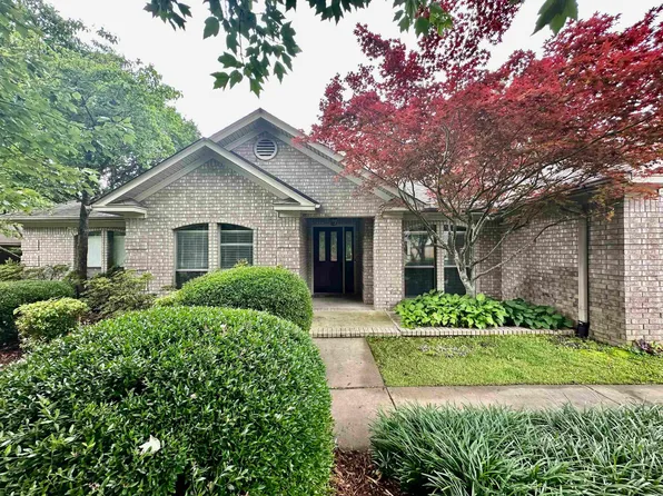 2105 Millwood Dr, Conway, AR 72032