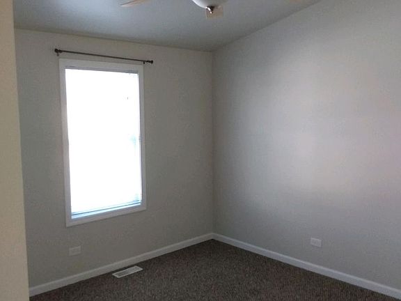 5th image of 2465/2475 E Stellon St
