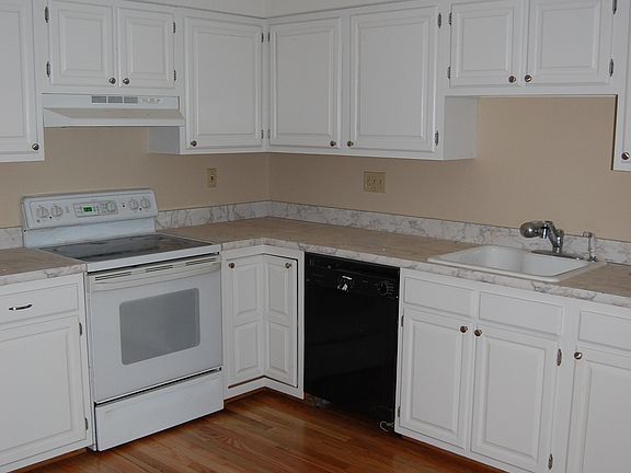 Kitchen will have new white fridge and dishwasher