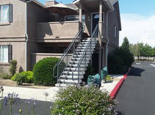 175 N Pollasky Ave, Clovis, CA 93612