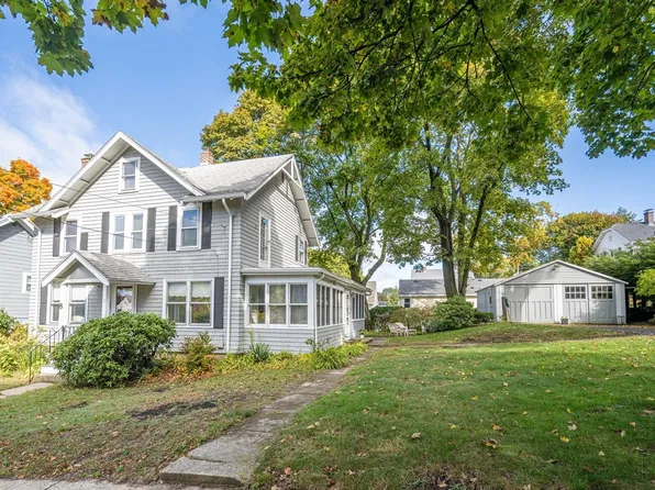 8 Stone Ave, Winchester, MA 01890