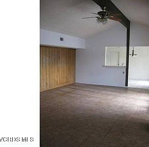 3rd image of 10216 Alexandria St