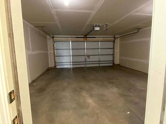 4th image of 1551B Gunston Dr