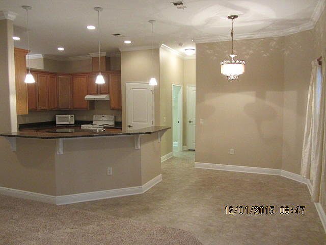 1st image of 2088 Aurora Dr