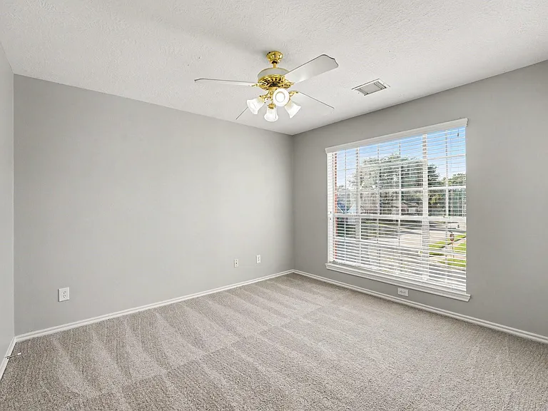 5402 Timbers Quail Dr — Photo 7
