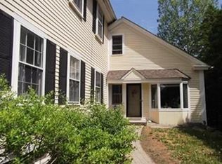 118 Hollis St, Groton, MA 01450
