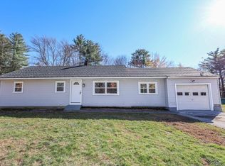 69 River Rd, Allenstown, NH 03275