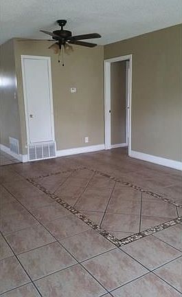 4th image of 13042 Deauville Ct