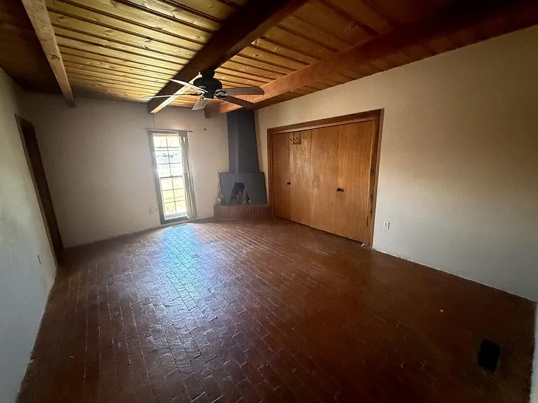 182 Perea Rd — Photo 19