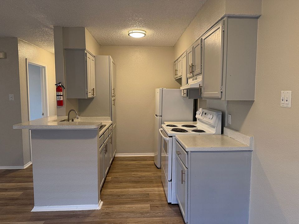 1st image of 3518 Grant Ave APT 223