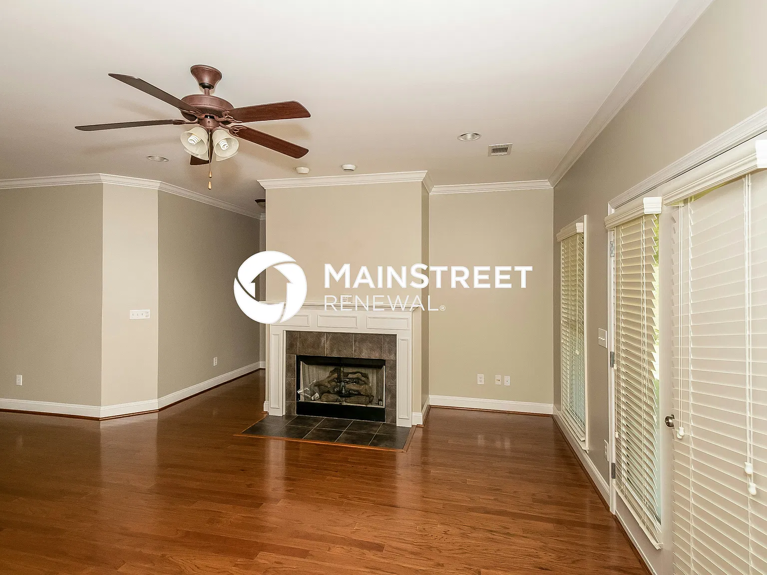 22818 Downing Park Cir — Photo 4