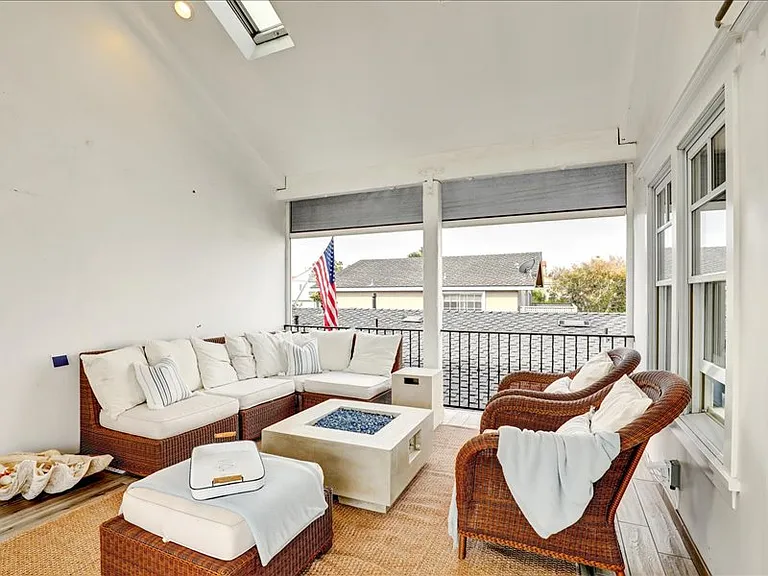 425 1/2 Fernleaf Ave #B — Photo 29