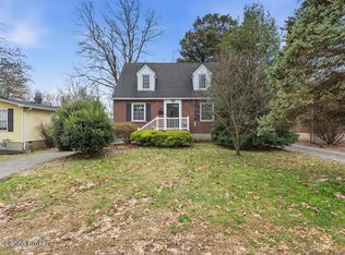2132 Glenworth Ave, Louisville, KY 40218