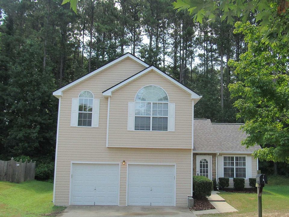 1st image of 3324 McIntosh Ln #118