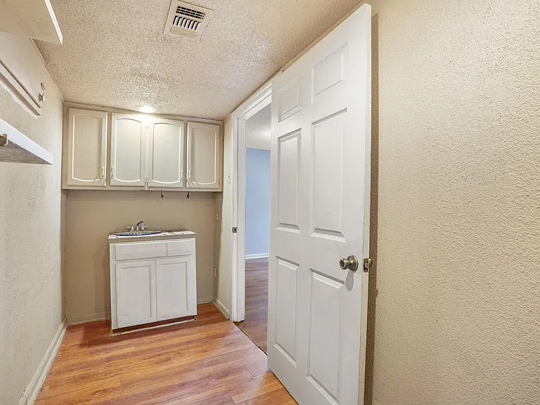 9 Lake View Mnr — Photo 11