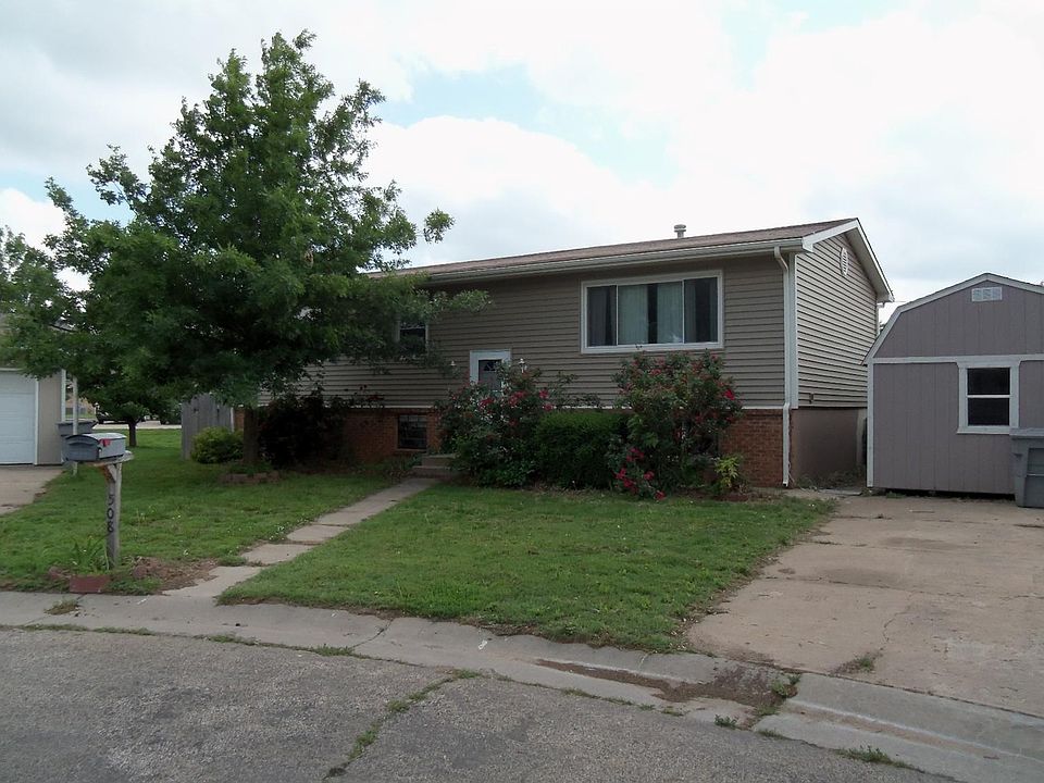 1st image of 508 Camille St