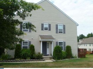 200 Hidden Dr, Blackwood, NJ 08012