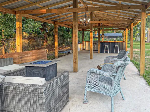 277 Lucy, Livingston, TX 77351