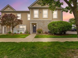 25985 Maritime Cir S, Harrison Township, MI