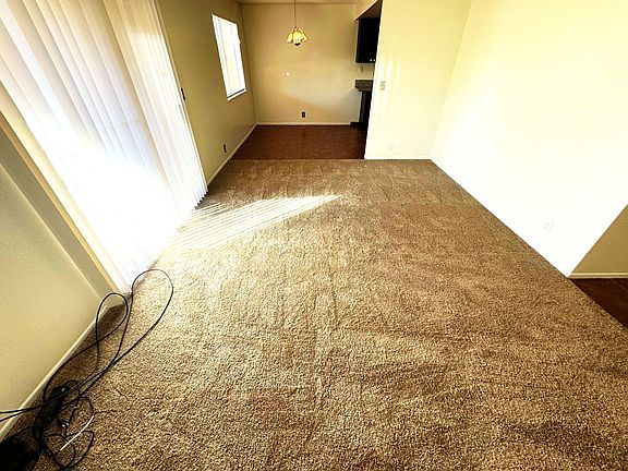 4th image of 4743 Casitas Way
