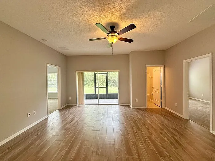 4767 Waterside Pointe Cir — Photo 7