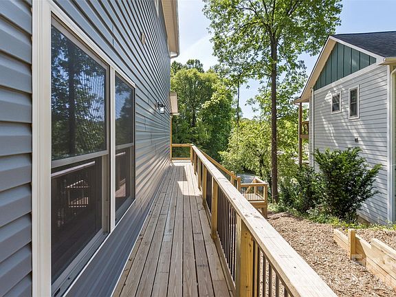 3rd image of 113 Caledonia Rd Lot 3