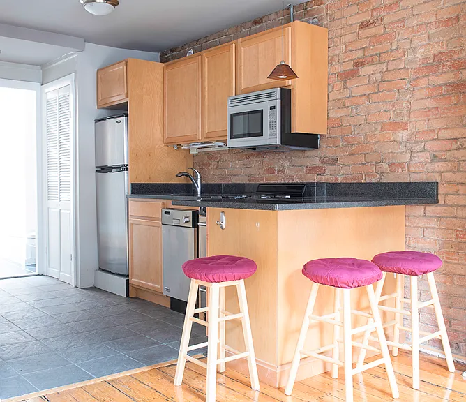 33 Gray St #2 — Photo 8