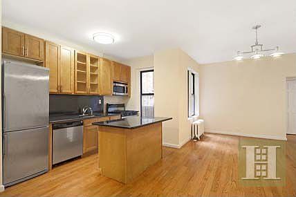3rd image of 515 Edgecombe Ave APT 21