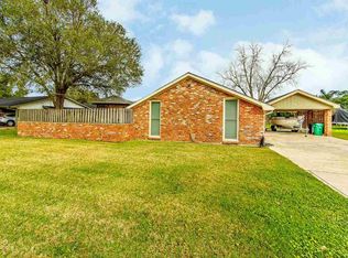 207 Camellia Dr, Thibodaux, LA 70301