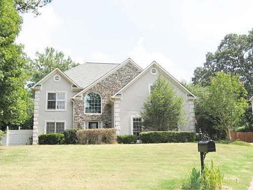 2nd image of 612 Dahlia Way NW