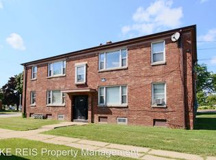 4292 N 27th St APT 4, Milwaukee, WI 53216