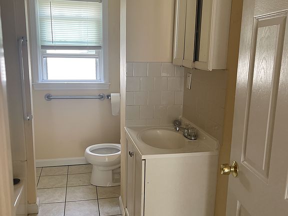 5th image of 928 Pine St #2