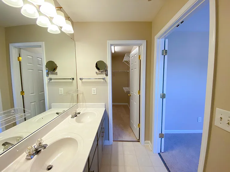 7006 Valerie Anne Dr — Photo 29