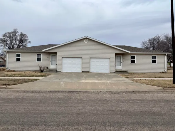 202 W Albro St, Claflin, KS 67525