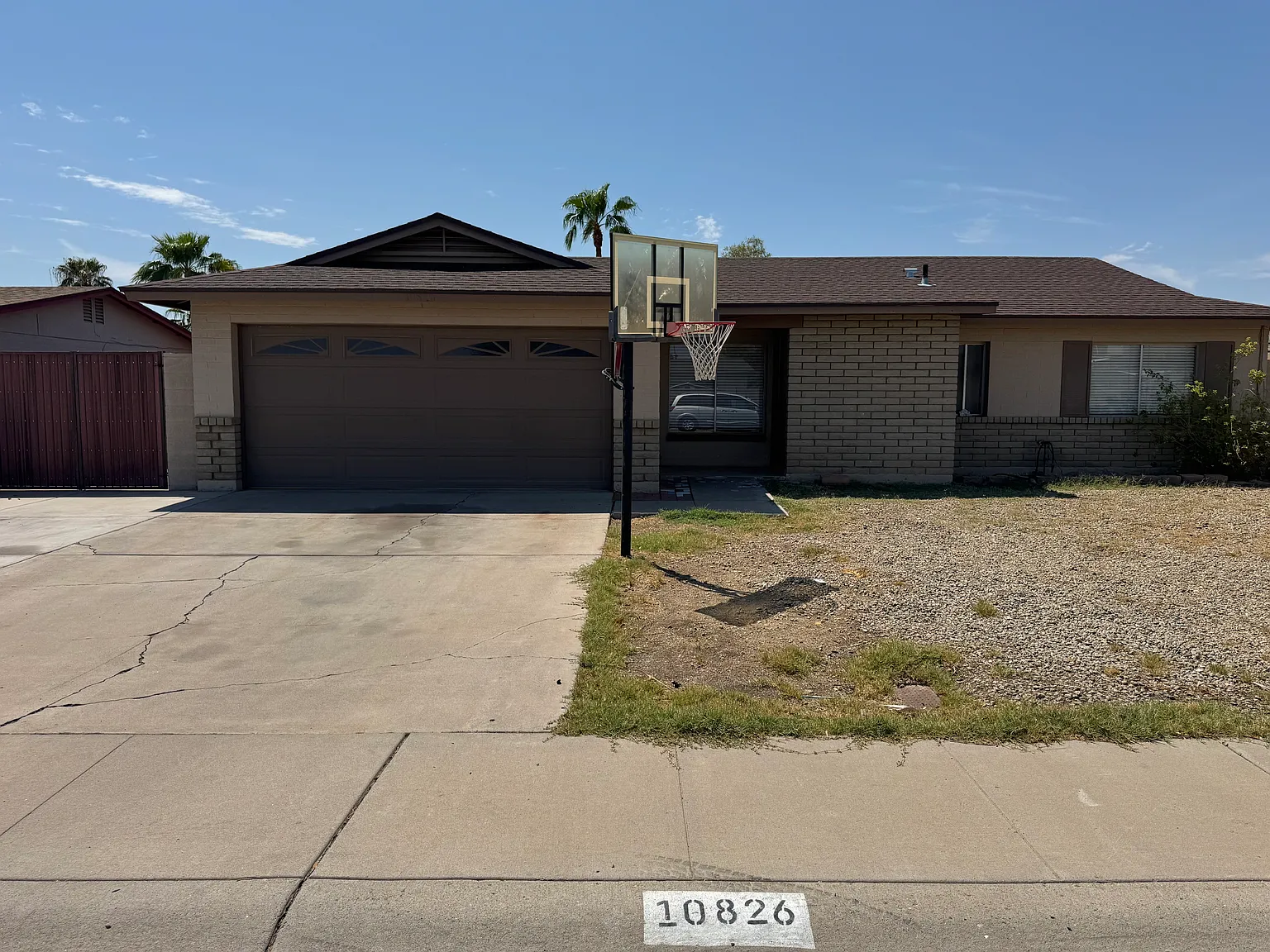 3 bed, 1226 sqft, $2,350 — Photo 2