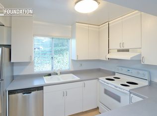 1251 Redwood Blvd APT F, Novato, CA