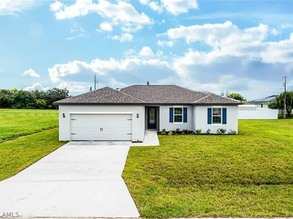 3127 SW 18th Place Cpe, Coral, FL 33914