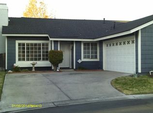 28626 Berwick Ln, Highland, CA 92346