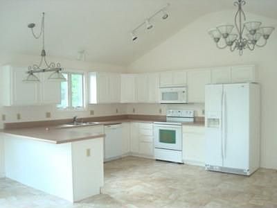 3rd image of 335 Turkey Dr