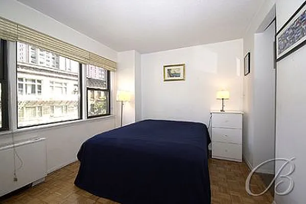 Rented by Bellmarc Realty | media 2