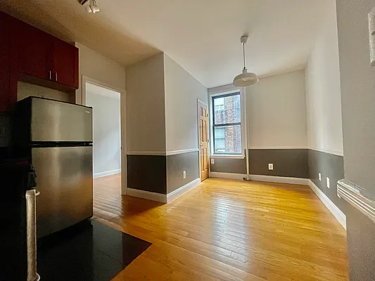 Rented by J PRESTON AND ASSOCIATES INC | media 6