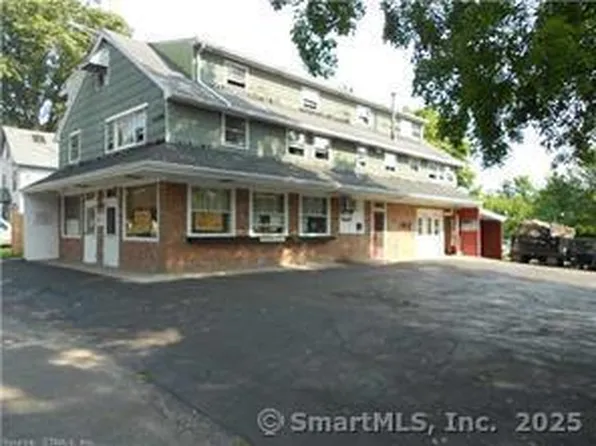 8 Burnham St #2-A, Terryville, CT 06786