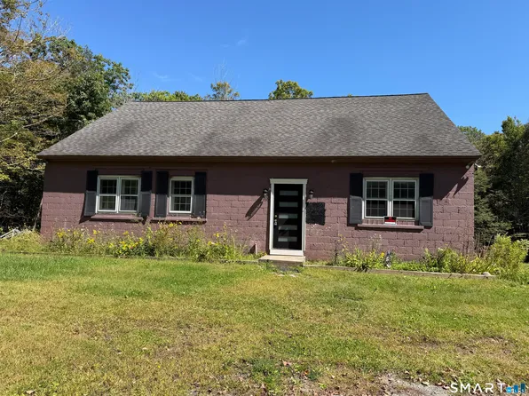 100 Norfolk Road, Winchester, CT 06098