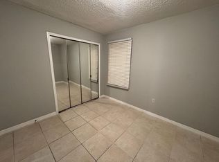 2919 Fox Squirrel Dr, Kissimmee, FL 34741