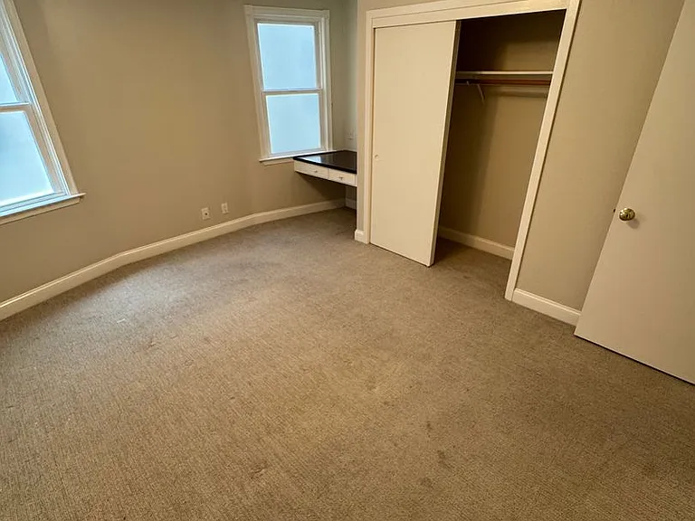 1142 Green Street 1 Sharp Pl — Photo 17