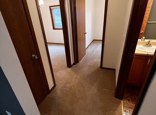 514 S Main St, Deerfield, WI 53531