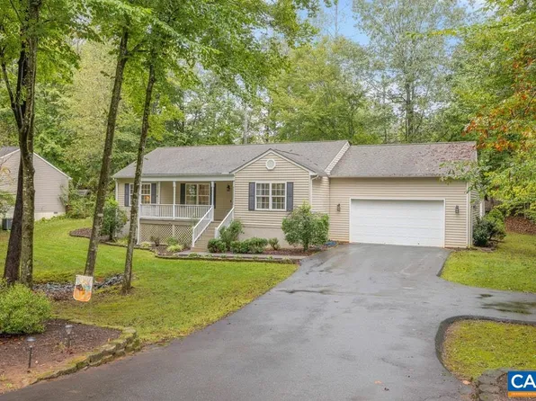 14 Monish Dr, Palmyra, VA 22963